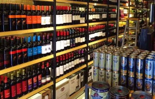 真平快酒類直供 就在?？?原價900元法國卡羅公爵葡萄酒,賣95元一箱