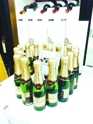 小瓶裝葡萄酒難成市場(chǎng)主流(組圖)_網(wǎng)易新聞